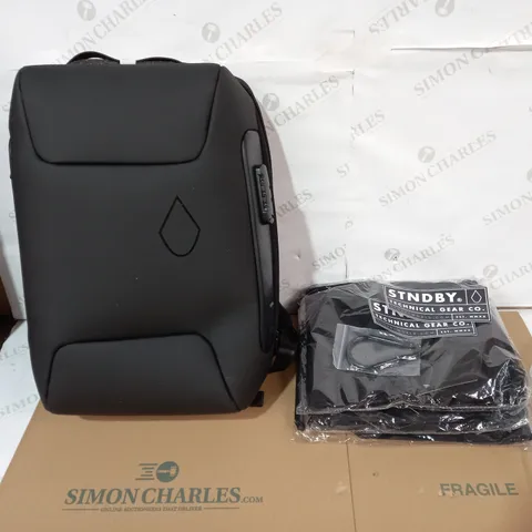 STNDBY LEITCH ANTI-THEFT BACKPACK WITH 3 XL TSHIRTS, CLIP AND STICKERS