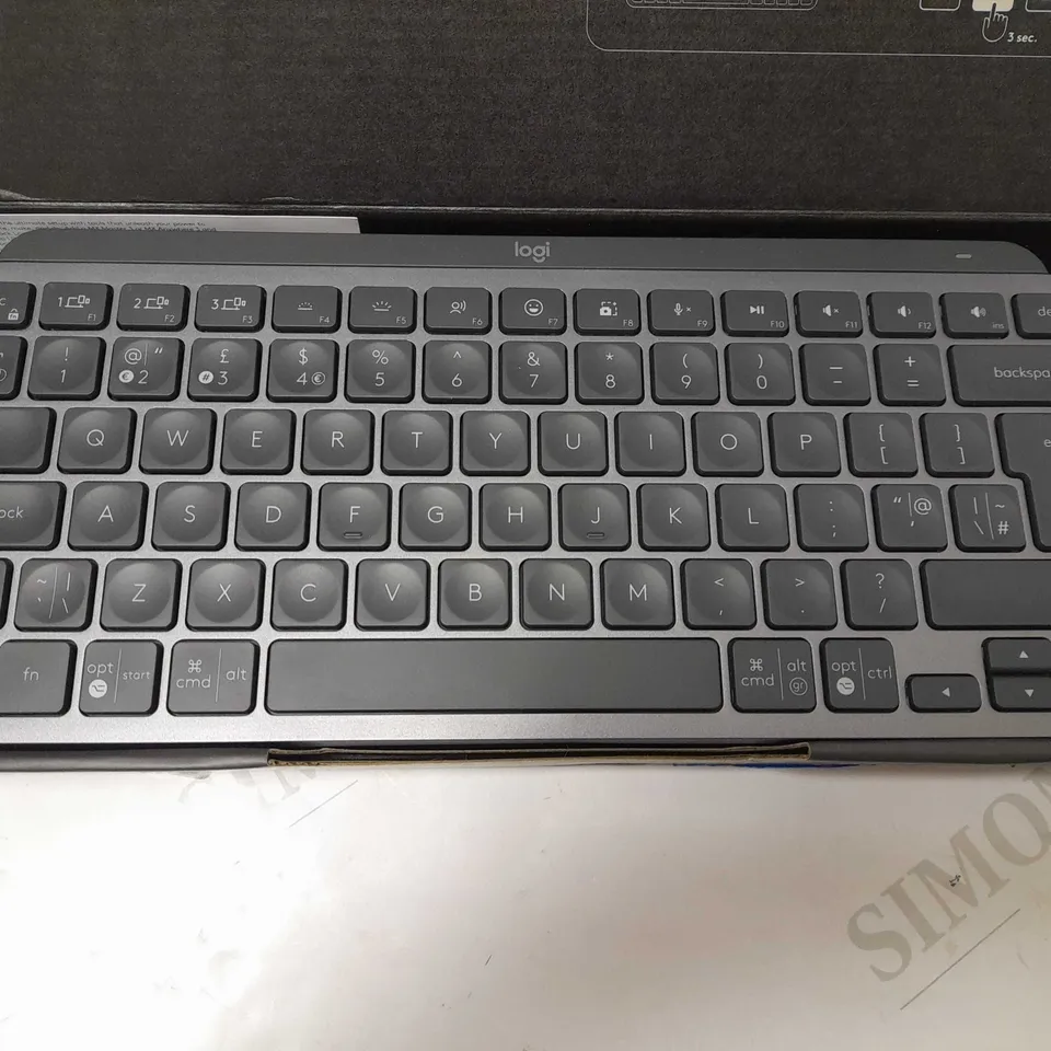 LOGITECH MX KEYS MINI KEYBOARD