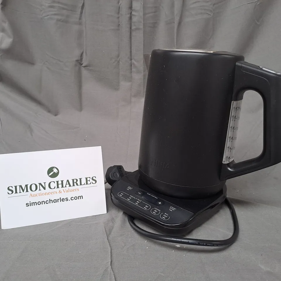BOXED NINJA PERFECT TEMPERATURE KETTLE KT200UK