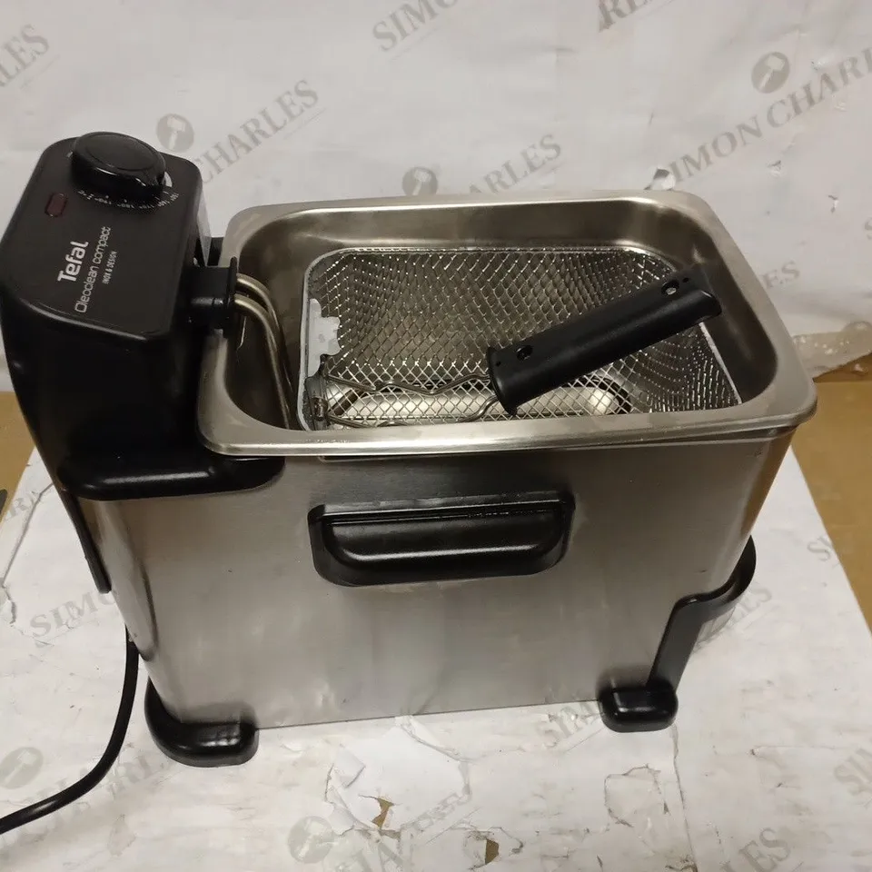 TEFAL OLEOCLEAN COMPACT DEEP FAT FRYER
