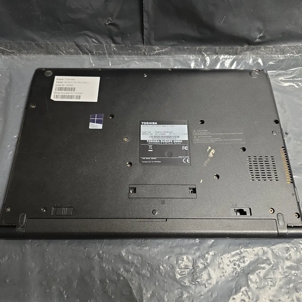 TOSHIBA SATELLITE PRO R40-C