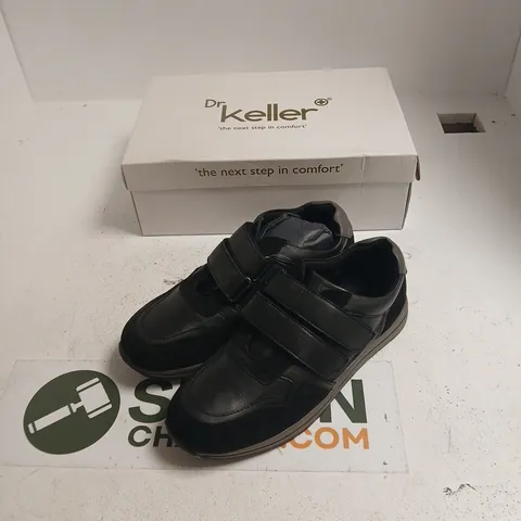 DR KELLER BRENDAN B4229 BLACK SHOES, SIZE 8