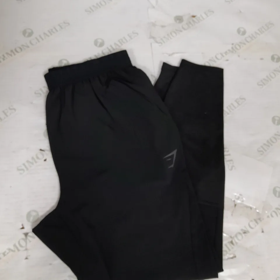 GYMSHARK SPORT RUN PANT SLIM FIT IN BLACK SIZE M