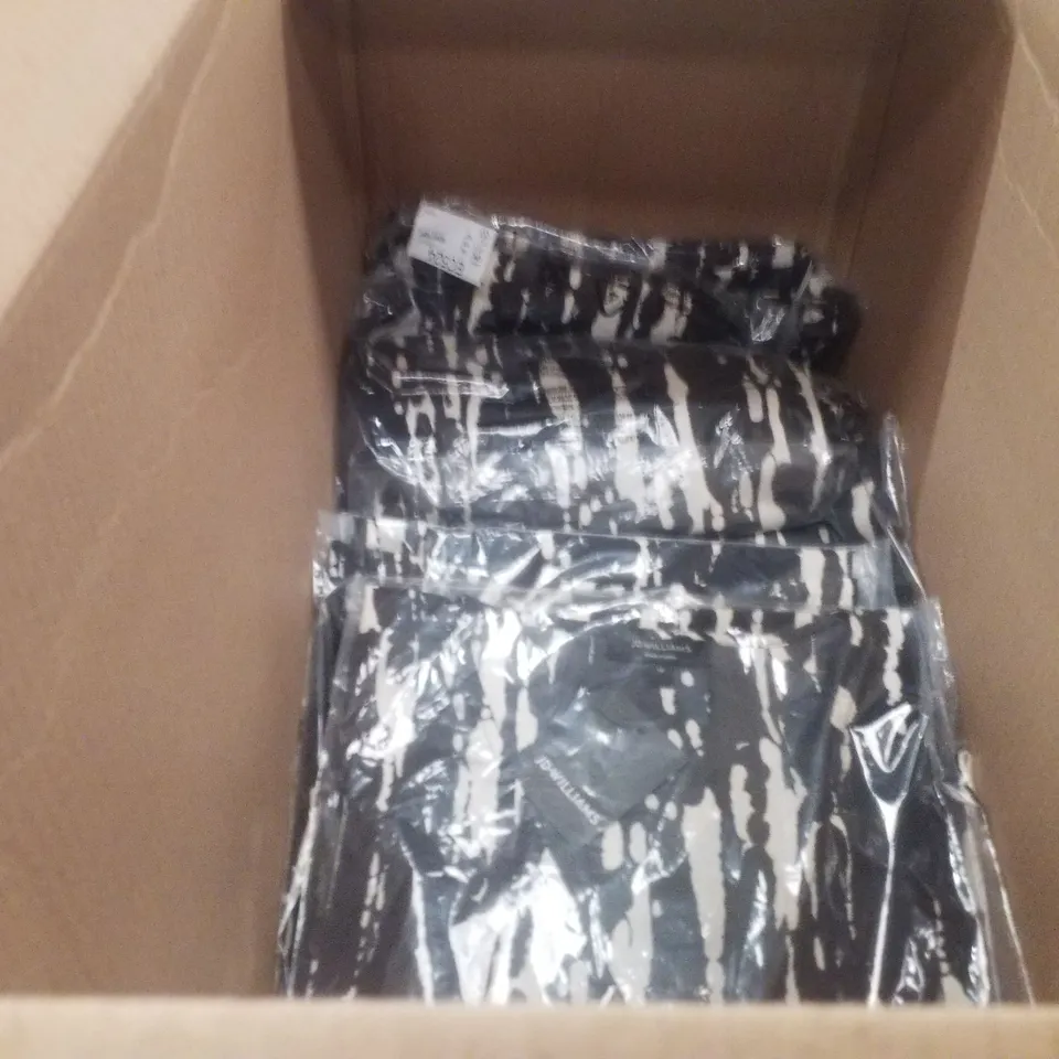 BOX CONTAINING APPROXIMATELY 13X BRAND NEW JD WILLIAM'S TOP - COLOUR MONO PRINT - SIZE 14