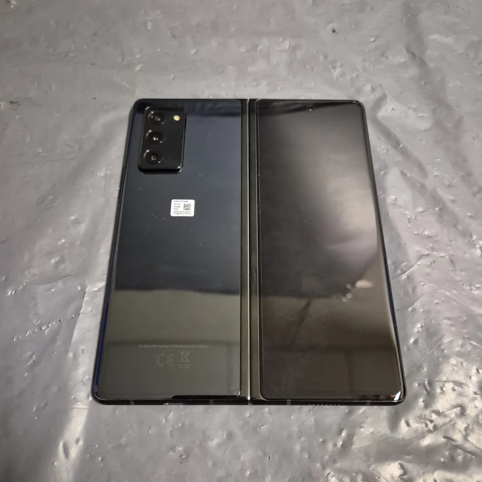 SAMSUNG GALAXY Z FOLD 2