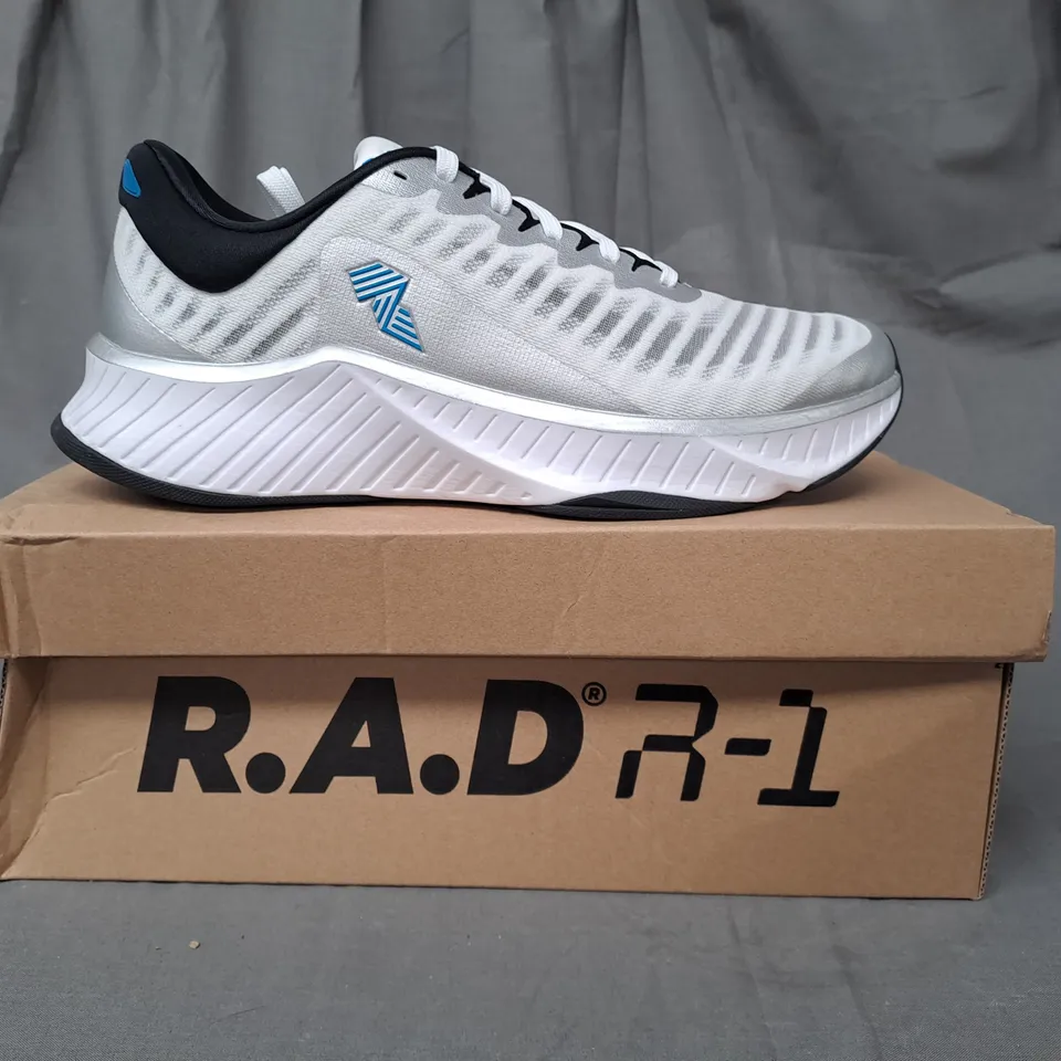 BOXED PAIR OF R.A.D R-1 TRAINERS IN WHITE/METALLIC SILVER UK SIZE 9