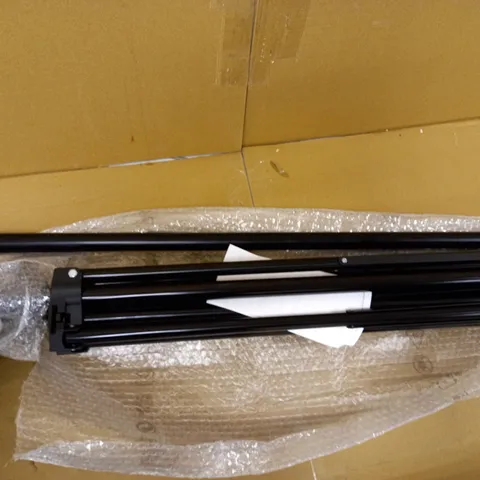 MANFROTTO 1314B SET STANDS
