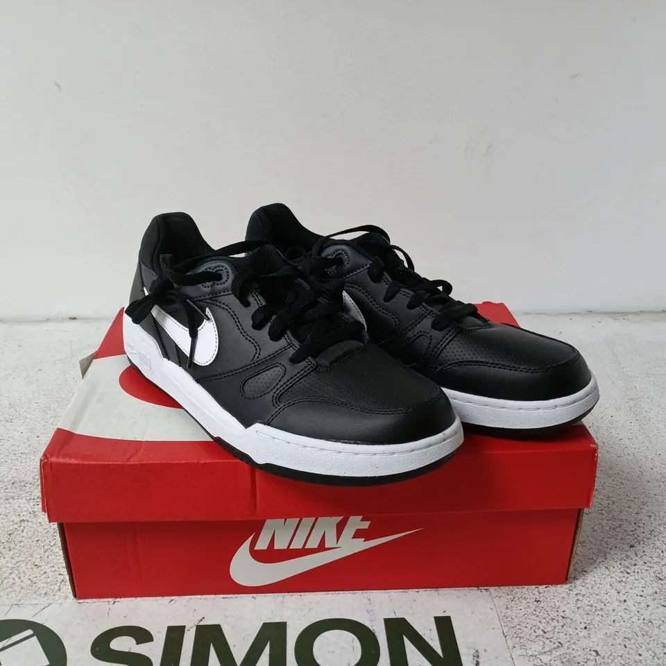 NIKE FULL FORCE LO SNEAKERS – BLACK/WHITE, UK 8