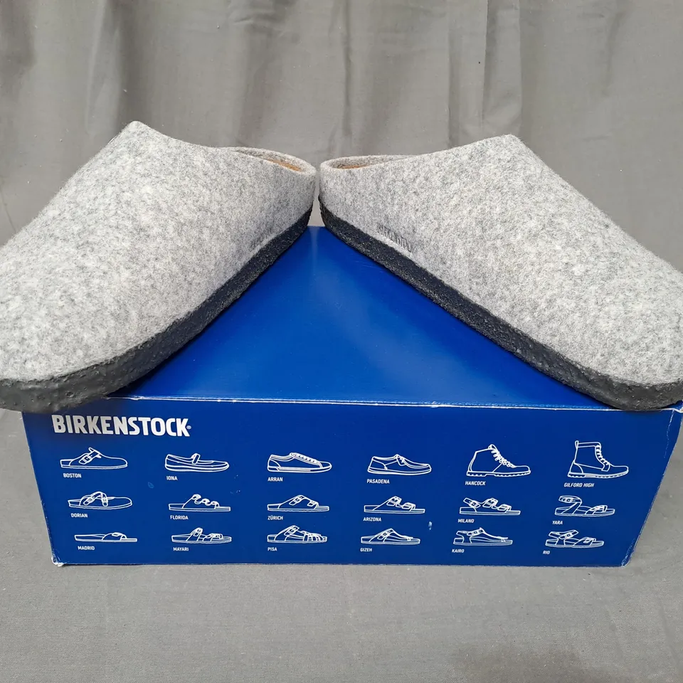BOXED PAIR OF BIRKENSTOCK ZERMATT RIVET SHOES IN GREY UK SIZE 9