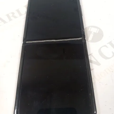 BOXED SAMSUNG GALAXY Z FLIP PHONE