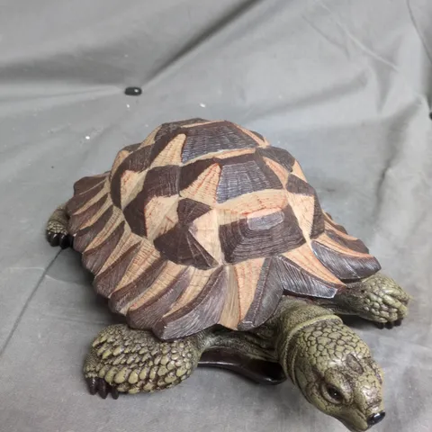 DECORATIVE WOODEN TURTLE FIGURINE