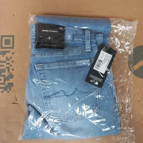 BAGGED FOR ALL MANKIND KIMMI STRAIGHT JEANS IN LIGHT BLUE SIZE 28