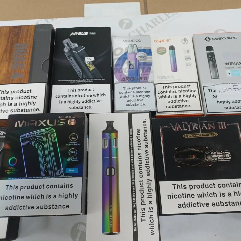 LOT OF 20 ASSORTED E-CIGS TO INCLUDE VOOPOO, ASPIRE AND CALIBURN
