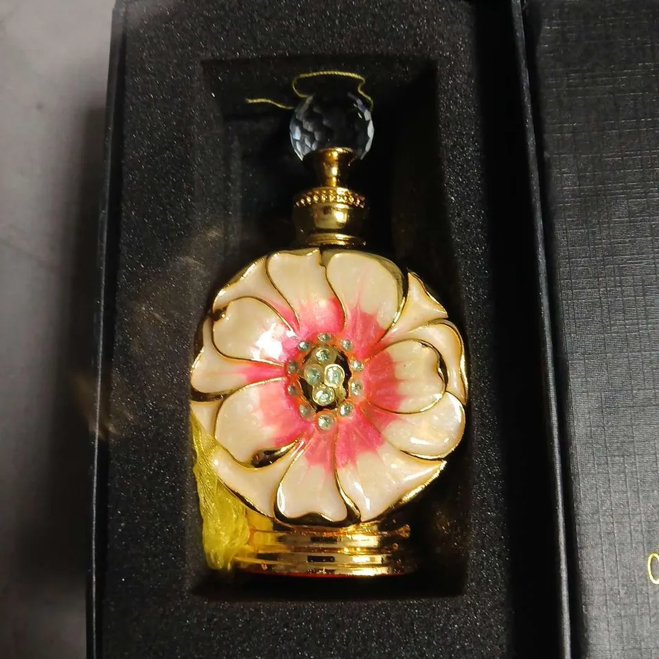 BOXED CONCENTRATED PERFUME OIL