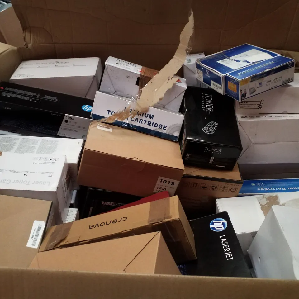 PALLET CONTAINING ASSORTED TONER CARTRIDGES 
