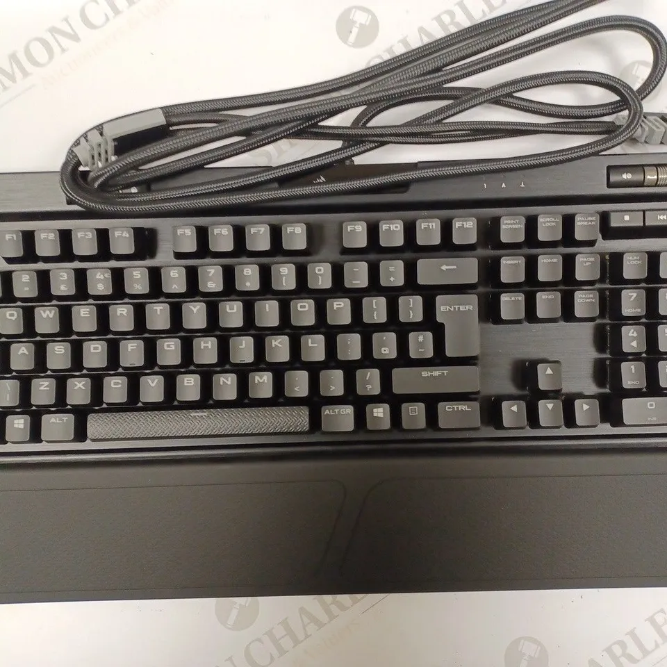 CORSAIR K70 RGB MK.2 MECHANICAL GAMING KEYBOARD 