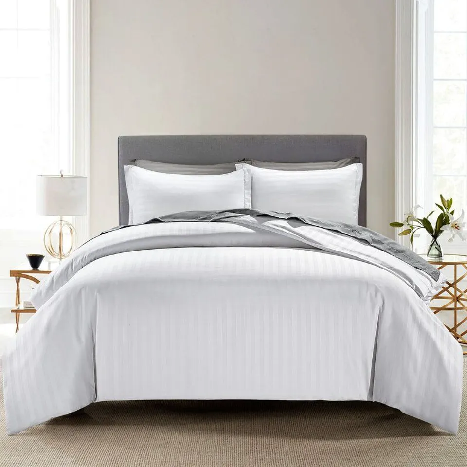 THIRLBY 250 TC WHITE DUVET COVER 