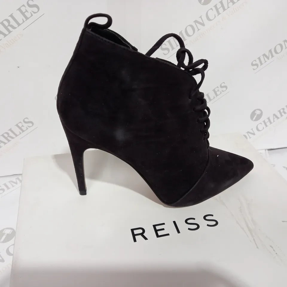 BOXED REISS SUEDE CHOCOLATE BOOT HEELS - SIZE 5