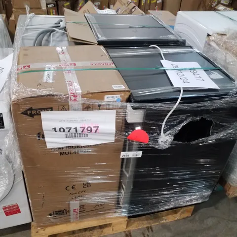 PALLET OF APPROXIMATELY 4 UNPROCESSED RAW RETURN WHITE GOODS TO INCLUDE