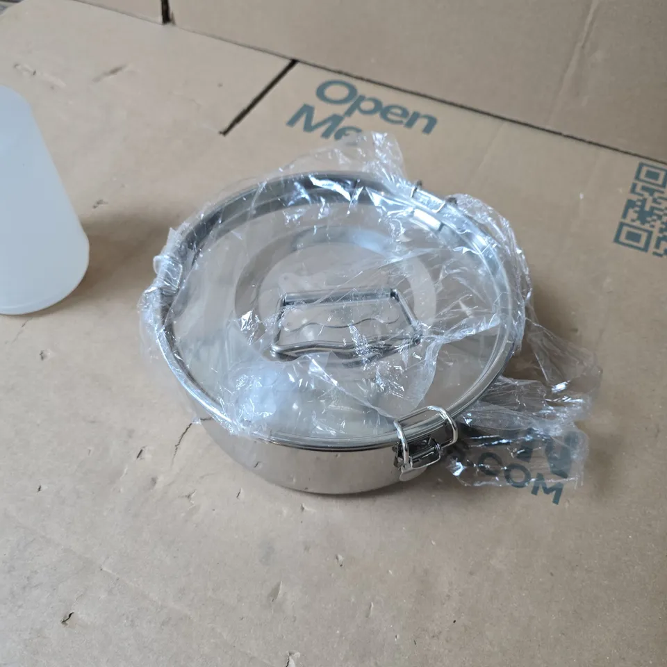 BOX OF APPROXIMATELY 20 ASSORTED HOUSEHOLD ITEMS INCLUDING SPRAY BOTTLE , STAINLESS STEEL POT AND FLOW THROUGH VALVE