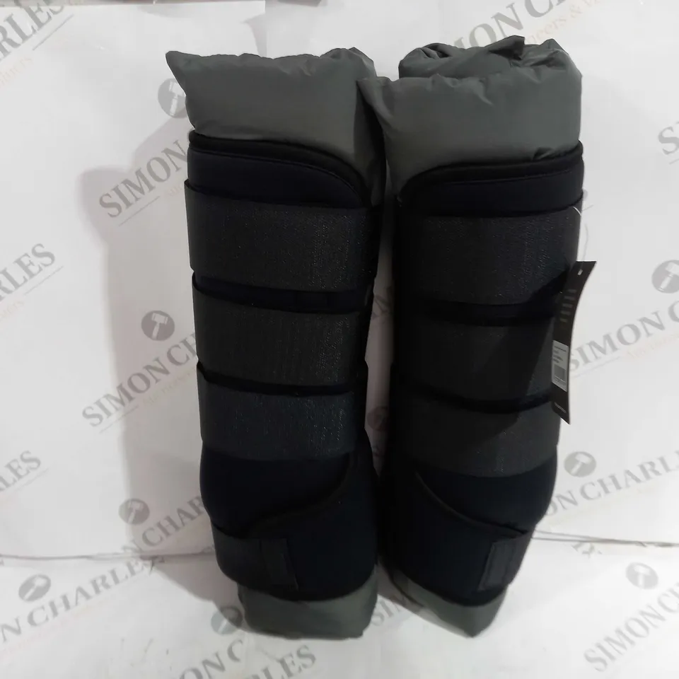 HY EQUESTRIAN STABLE PROTECTION BOOTS - MEDIUM