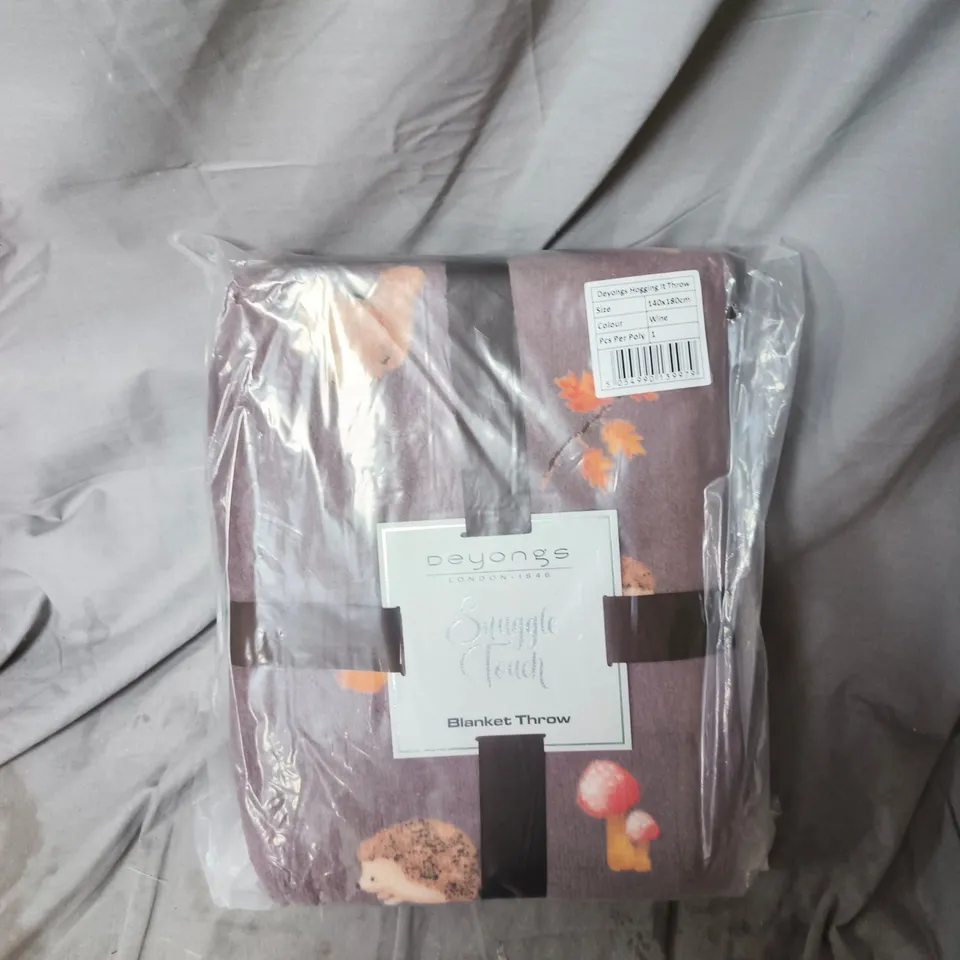 DEYONGS BLANKET THROW – WINE, 140 X 180 CM