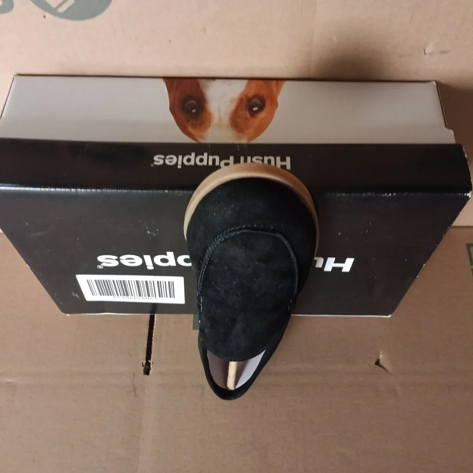 BOXED PAIR OF HUSH PUPPIES NATASHA LOAFERS IN BLACK SIZE UK 5