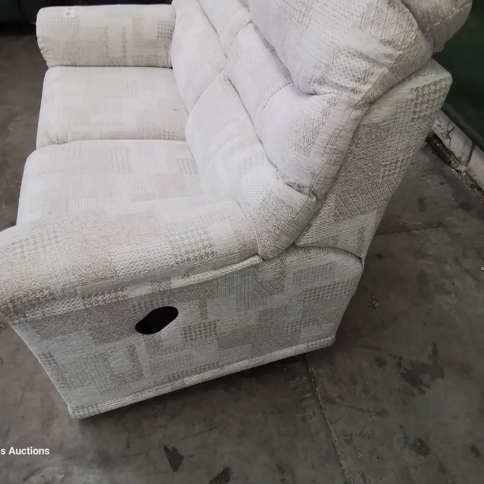 QUALITY BRITISH DESIGNER & MANUFACTURED G PLAN MALVERN MANUAL RECLINING TWO SEATER SOFA LYDIA BLUSH FABRIC 