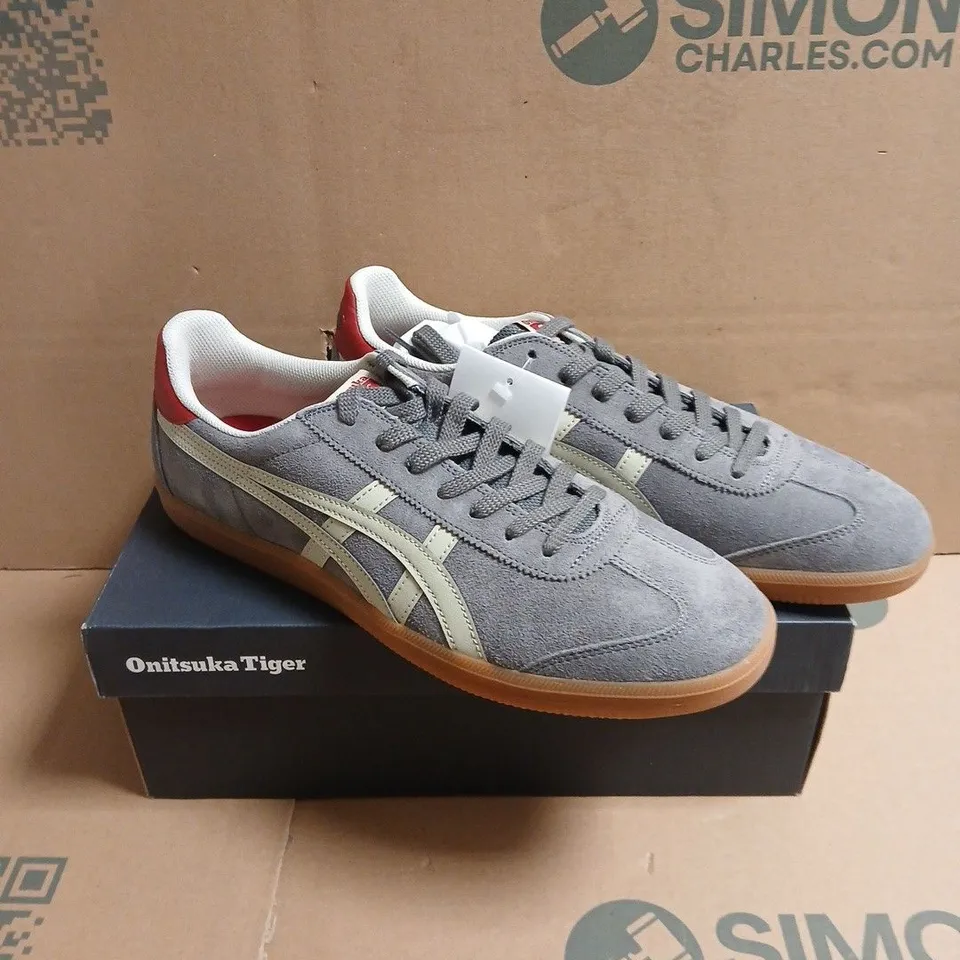 BOXED PAIR OF ONITSUKA TIGER TOKUTEN SNEAKERS – CHARCOAL/BIRCH, UK 10.5