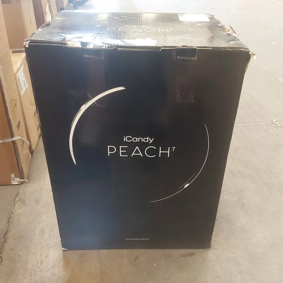BOXED ICANDY PEACH 7 BICOTTI ON BLONDE COMBO PRAM