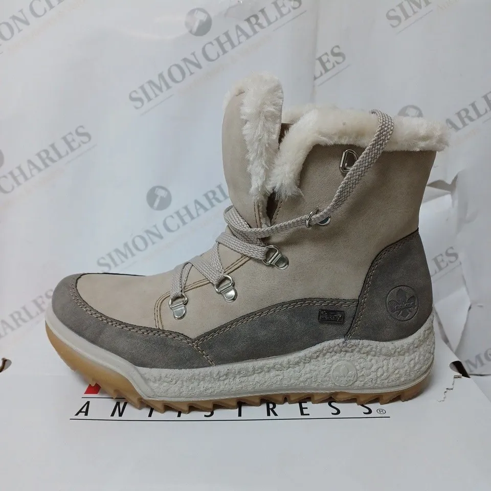 BOXED RIEKER ANTISTRESS WARM HIKING BOOTS, CREAM - SIZE 5