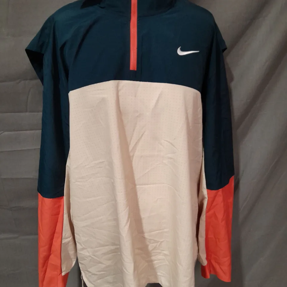 NIKE GOLF CLUB MENS LOOSE FIT JACKET - L