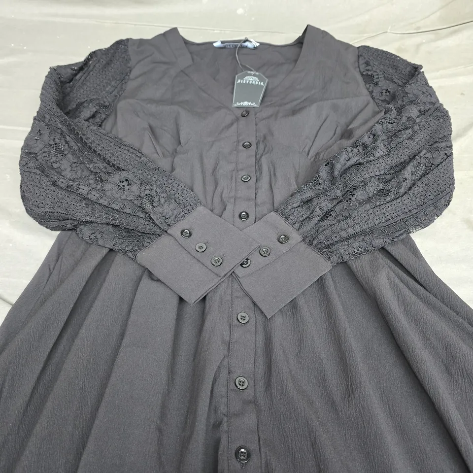 DISTURBIA COVENANT LACE SLEEVE BUTTON UP MINI DRESS - SIZE 16