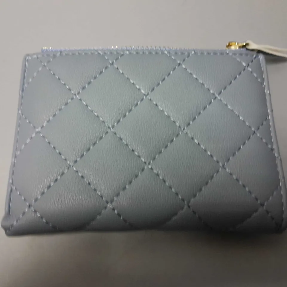 TAILIAN QUILTED PURSE IN SKY BLUE