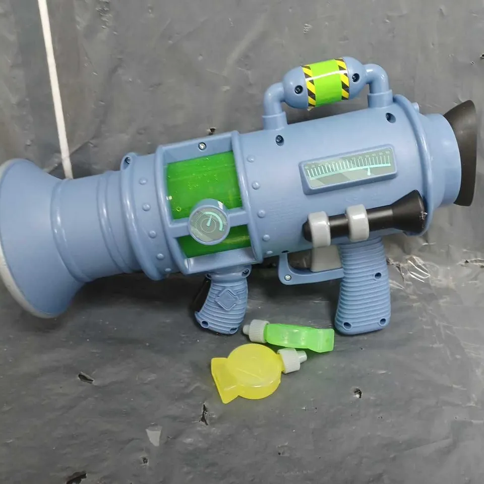 DESPICABLE ME 4 THE ULTIMATE FART BLASTER TOY