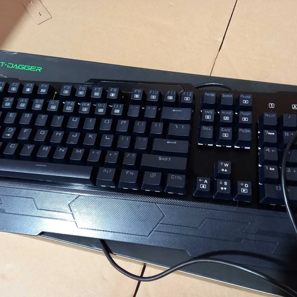 T-DAGGER BATTLESHIP MECHANICAL GAMING KEYBOARD T-TGK301