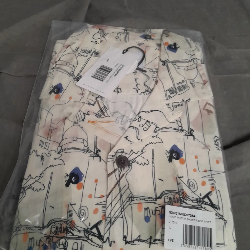 PRETTY GREEN MUSIC SKETCH SHORT SLEEVE SHIRT SIZE L