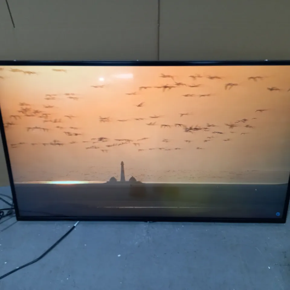 LG 49'' SERIES DISPLAY MONITOR - MODEL 49SM5K-B - COLLECTION ONLY 