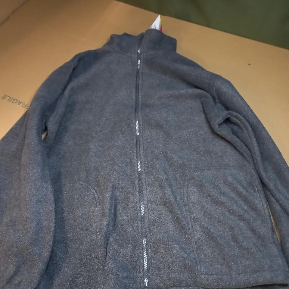 GOOSE & GANDER FLEECE IN GREY - S