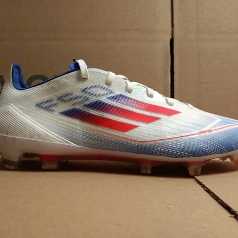 PAIR OF ADIDAS F50 FOOTBALLS BOOTS IN WHITE/BLUE/RED SIZE UK 9