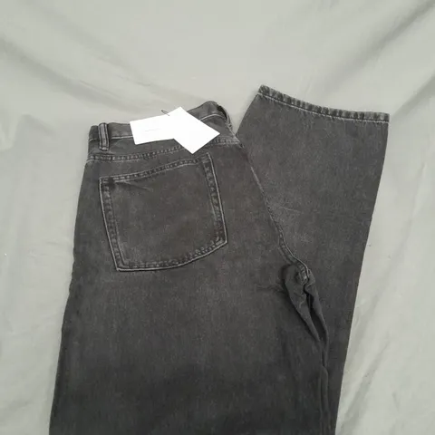 ZARA STRAIGHT LEG MID WAIST JEAN IN WASHED BLACK SIZE EU 44