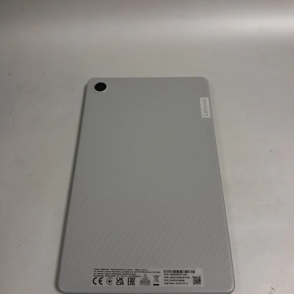 BOXED LENOVO TAB M8 8" TABLET 