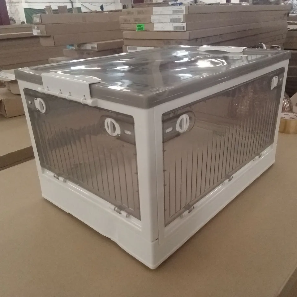 PLASTIC STORAGE BIN
