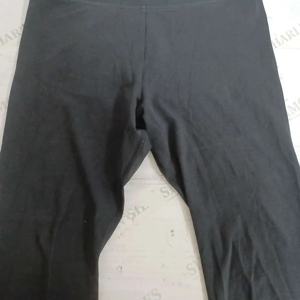 NIKE TIGHT FIT BLACK LEGGINGS - XL