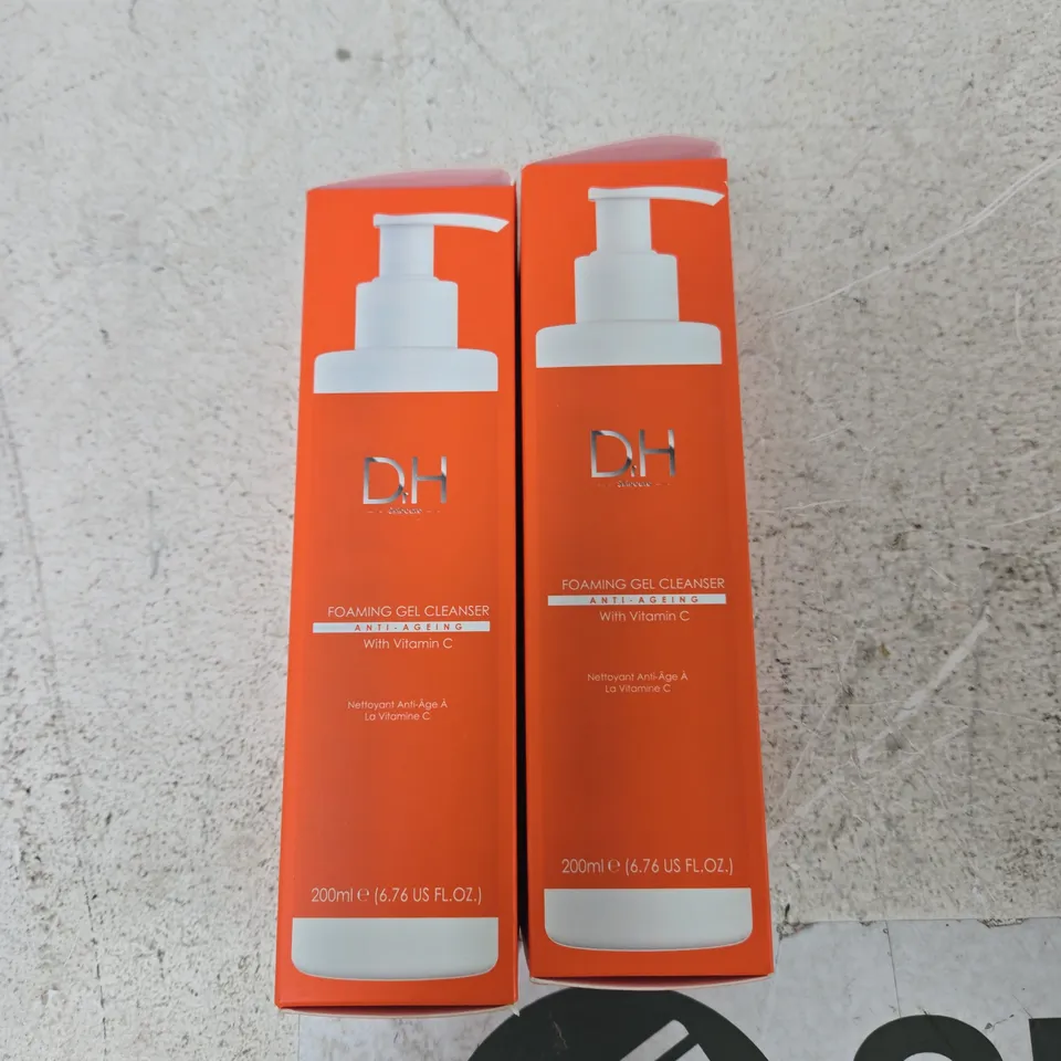 DH SKINCARE FOAMING GEL CLEANSER ANTI-AGEING WITH VITAMIN C – 200ML X 2 (BOXED)