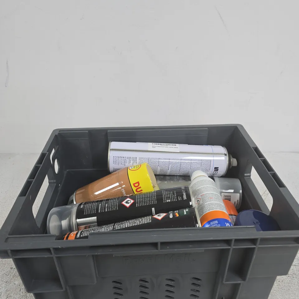 APPROXIMATELY 10 ASSORTED ITEMS INCLUDING WRX SPRAY PAINT, LA ROCHE-POSAY UV SPORT AND PAINT FACTORY QUICK DRYING SPRAY PAINT