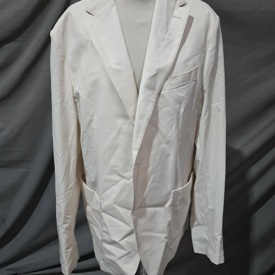 HUGO BOSS BUTTON UP SHIRT IN CREAM SIZE 52