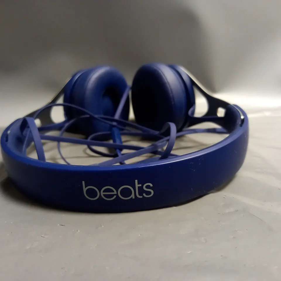BEATS HEADPHONES BLUE