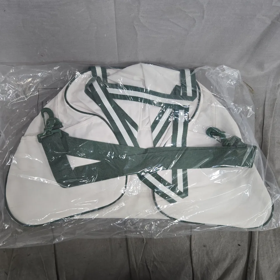 NIKE GYM BAG – WHITE WITH GREEN STRAPS, 24-LITRE