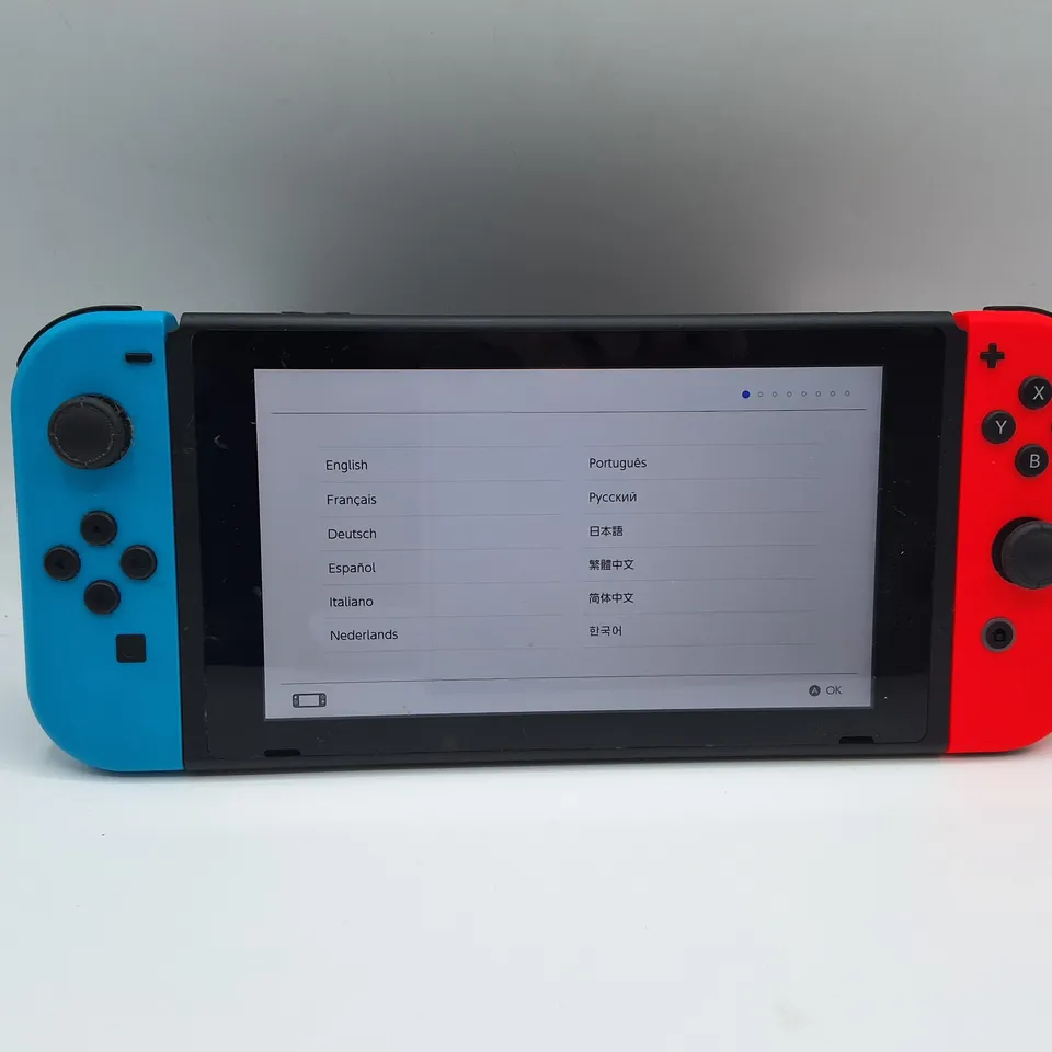 UNBOXED NINTENDO SWITCH WITH DOCK AND POWER SUPPLY - HAC-001